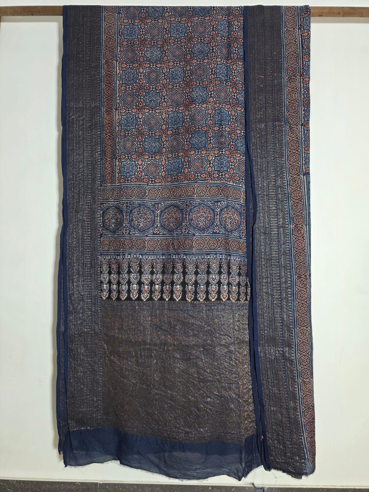 AJARKH CHANDERI SAREE JACQUARD ZARI PALLU