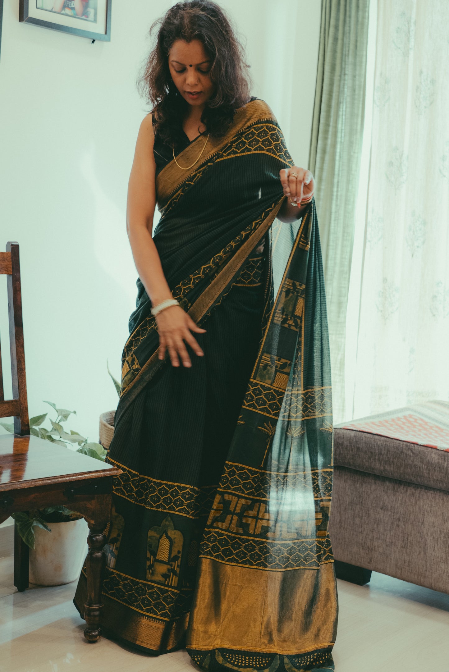 MADURAI COTTON AJRAKH (Zari Border & Pallu)