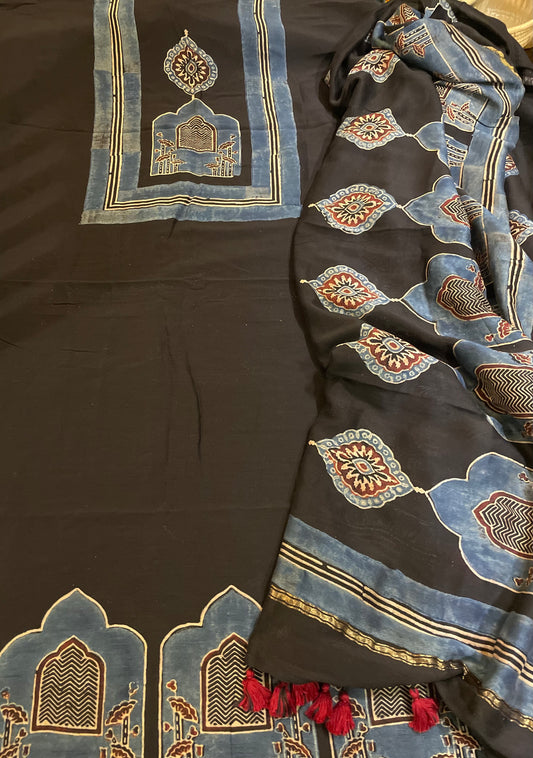 AJRAKH CHANDERI SILK HANDBLOCK SUIT SET(Black)
