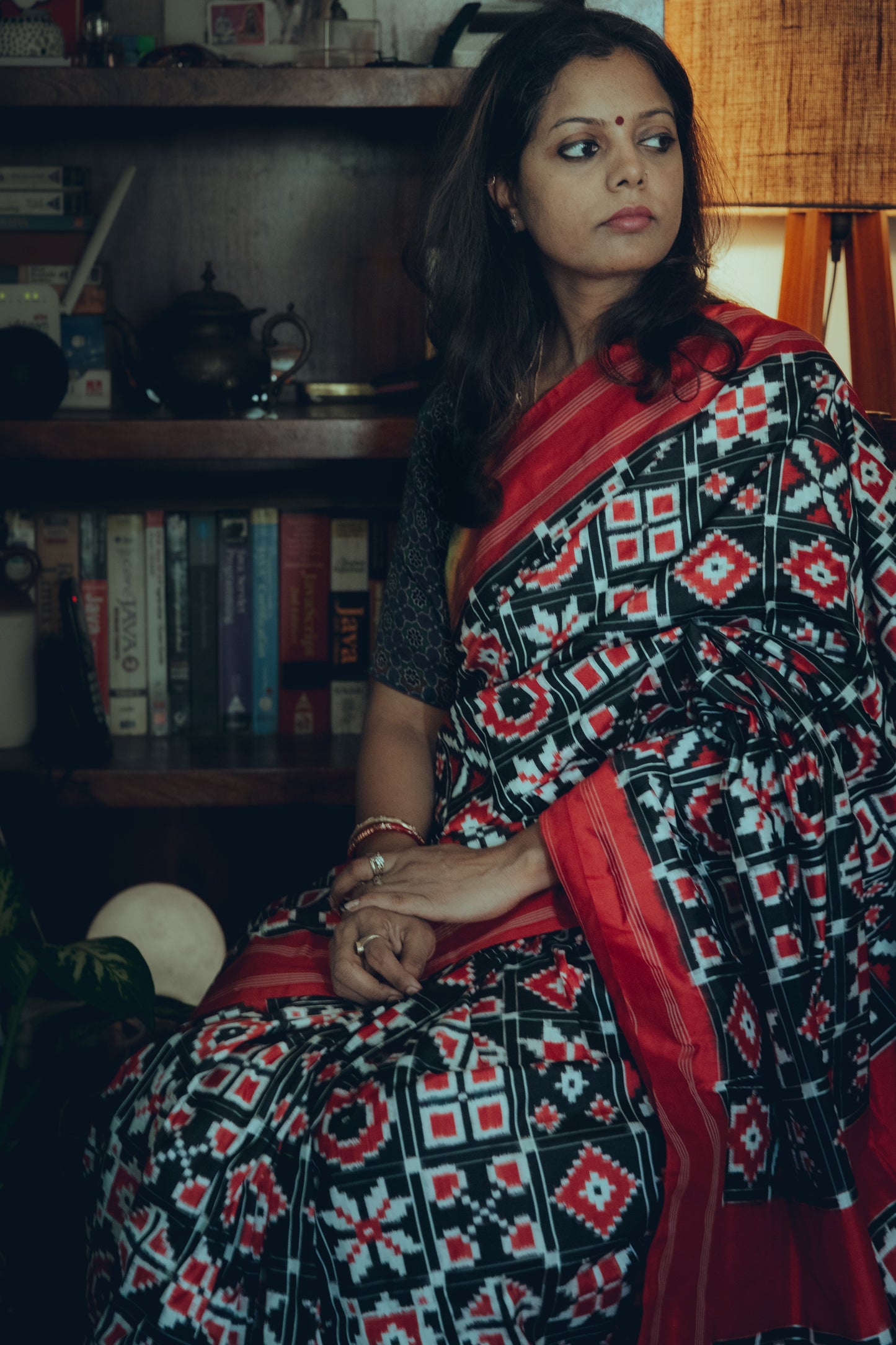 Telia Rumal Double Ikkat Silk Saree