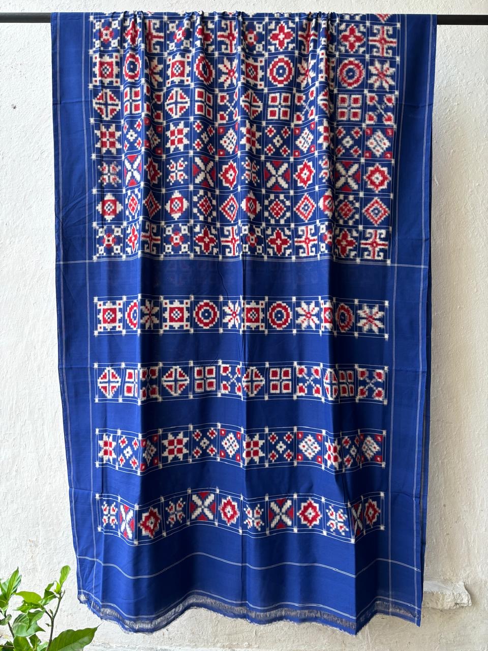 Telia Rumal Double Ikkat Cotton Saree