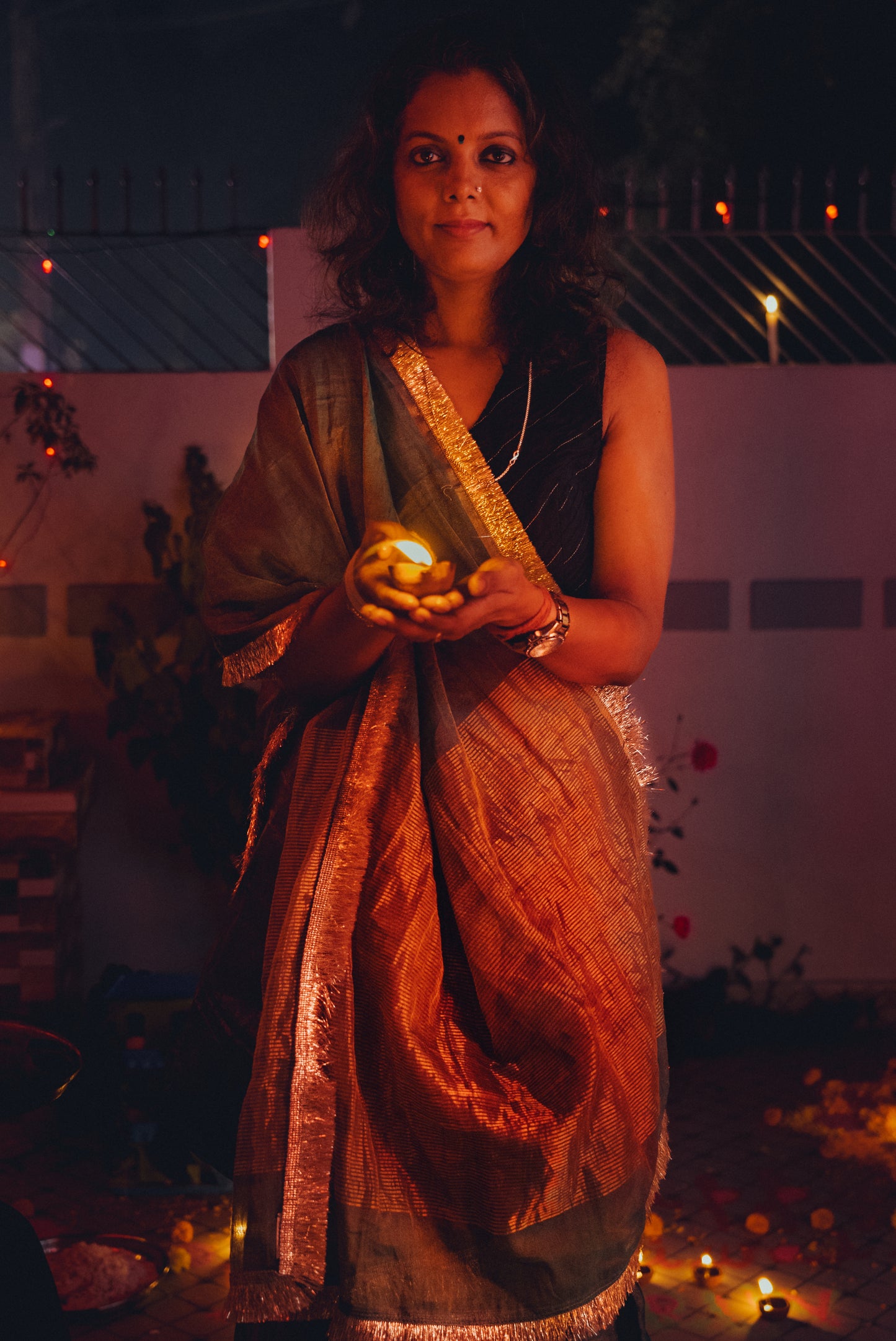 Tissue Chanderi (Green Metallic) Sari (With Lace)