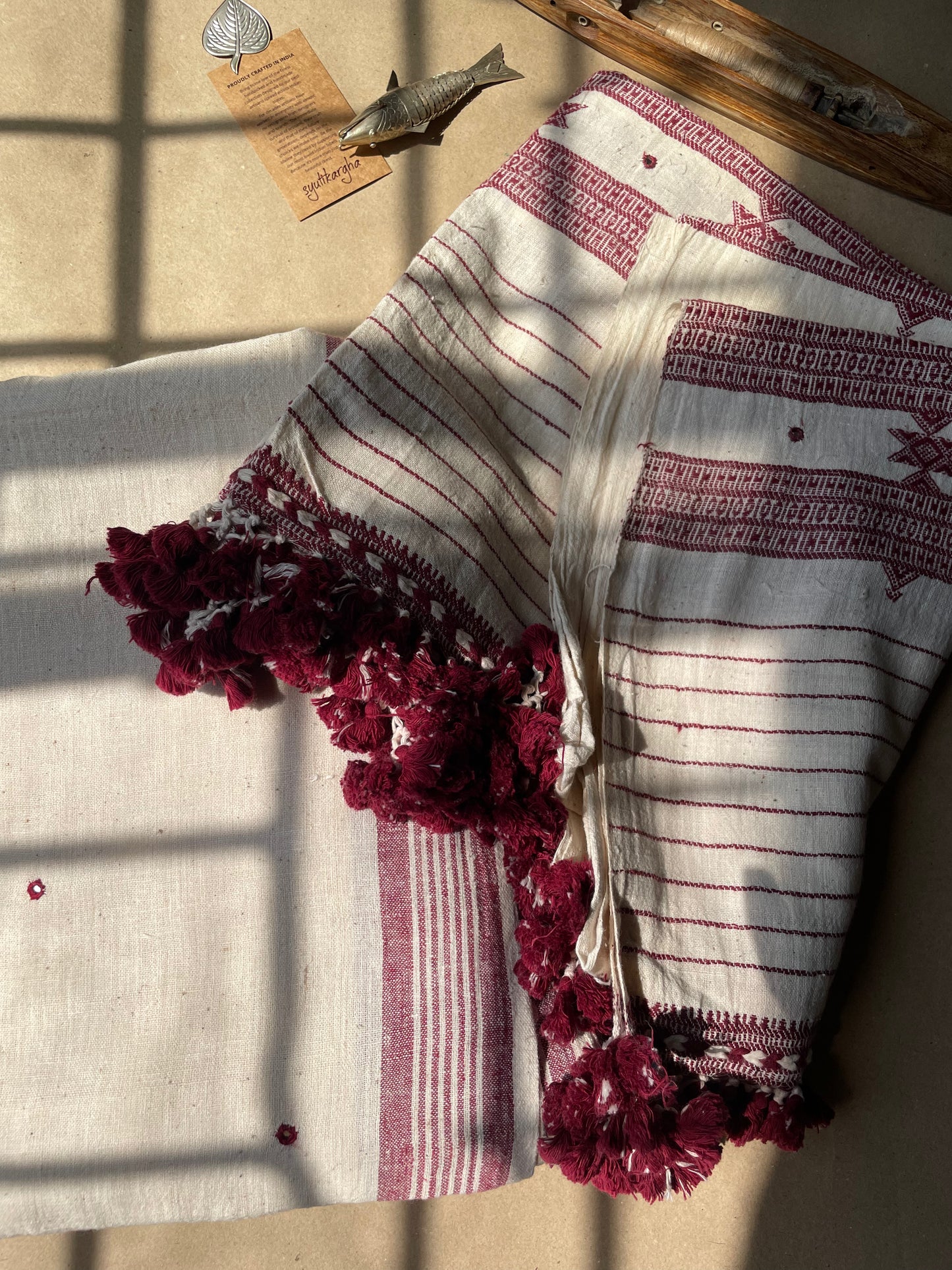 BHUJODI KALA COTTON MIRROR WORK SUIT-SET(KURTA , BOTTOM & DUPATTA)- white