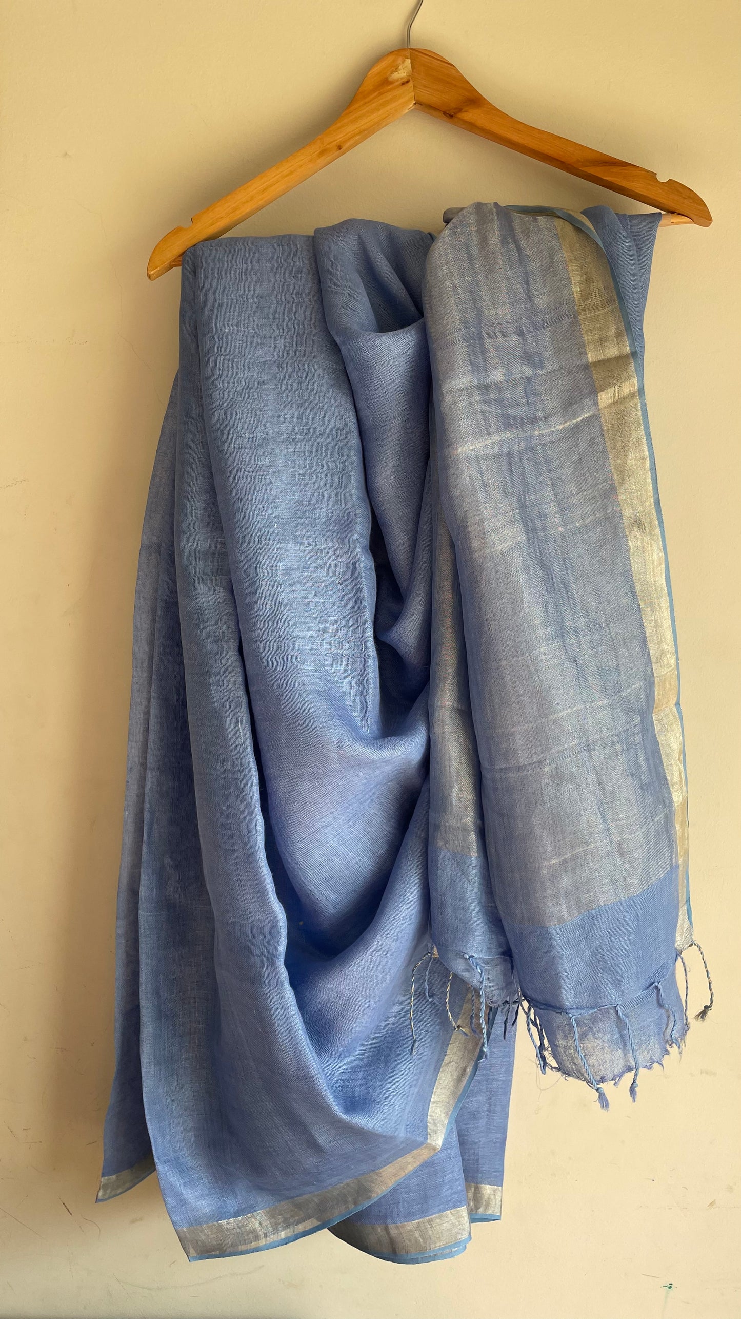 Ultramarine Linen Saree