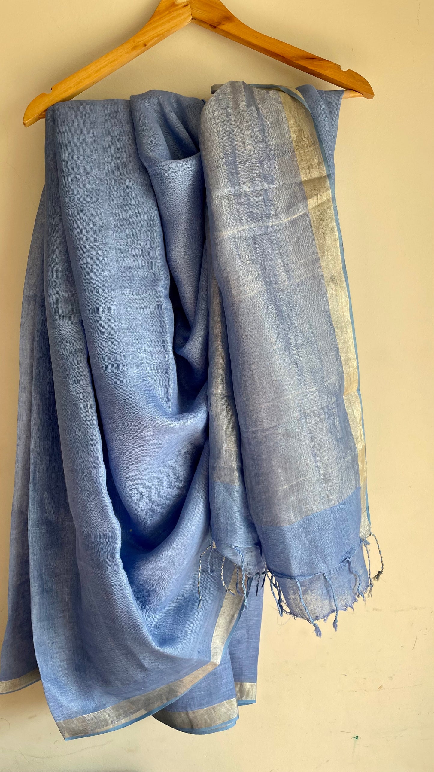 Ultramarine Linen Saree