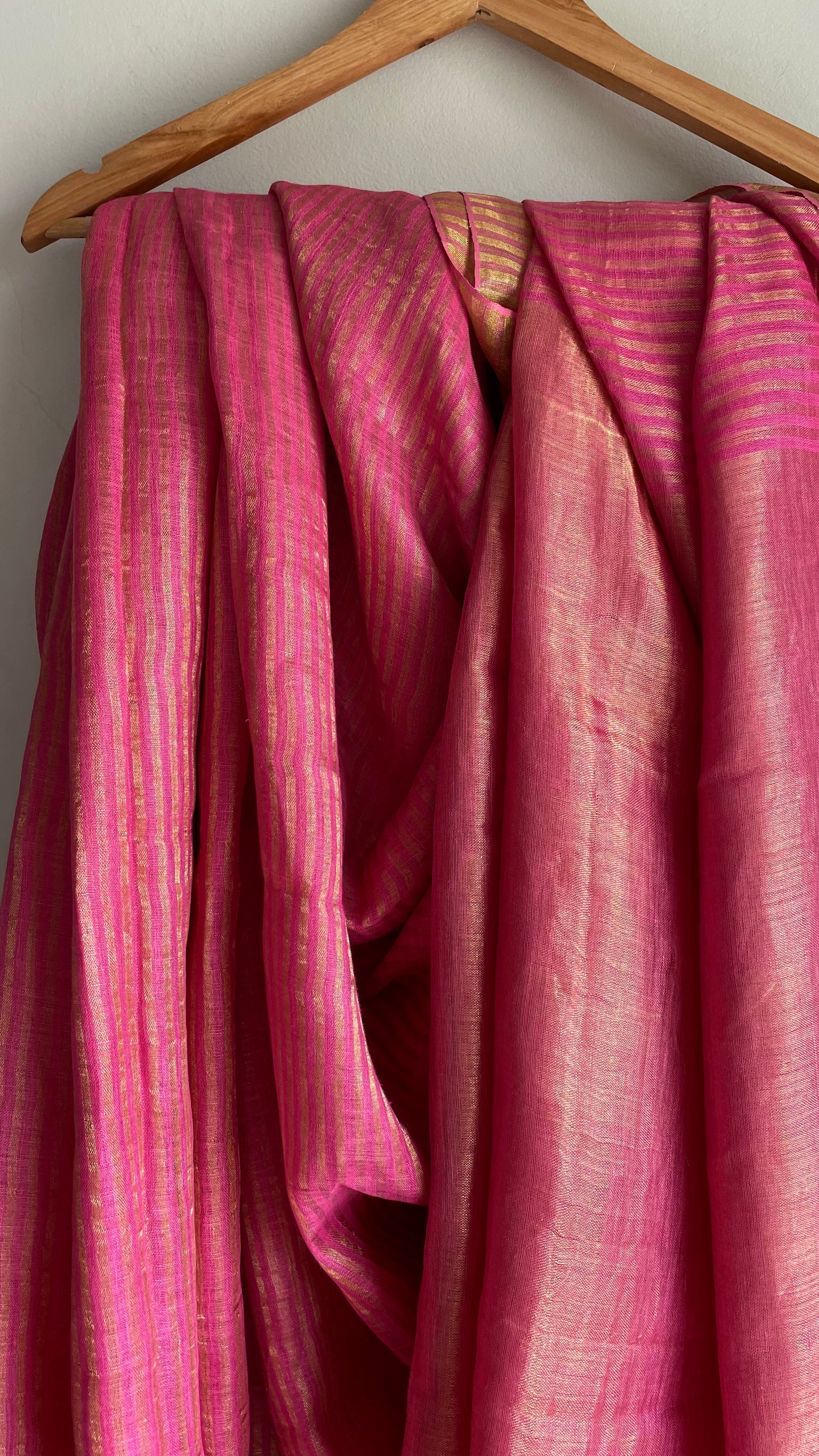 Bubblegum Linen Saree