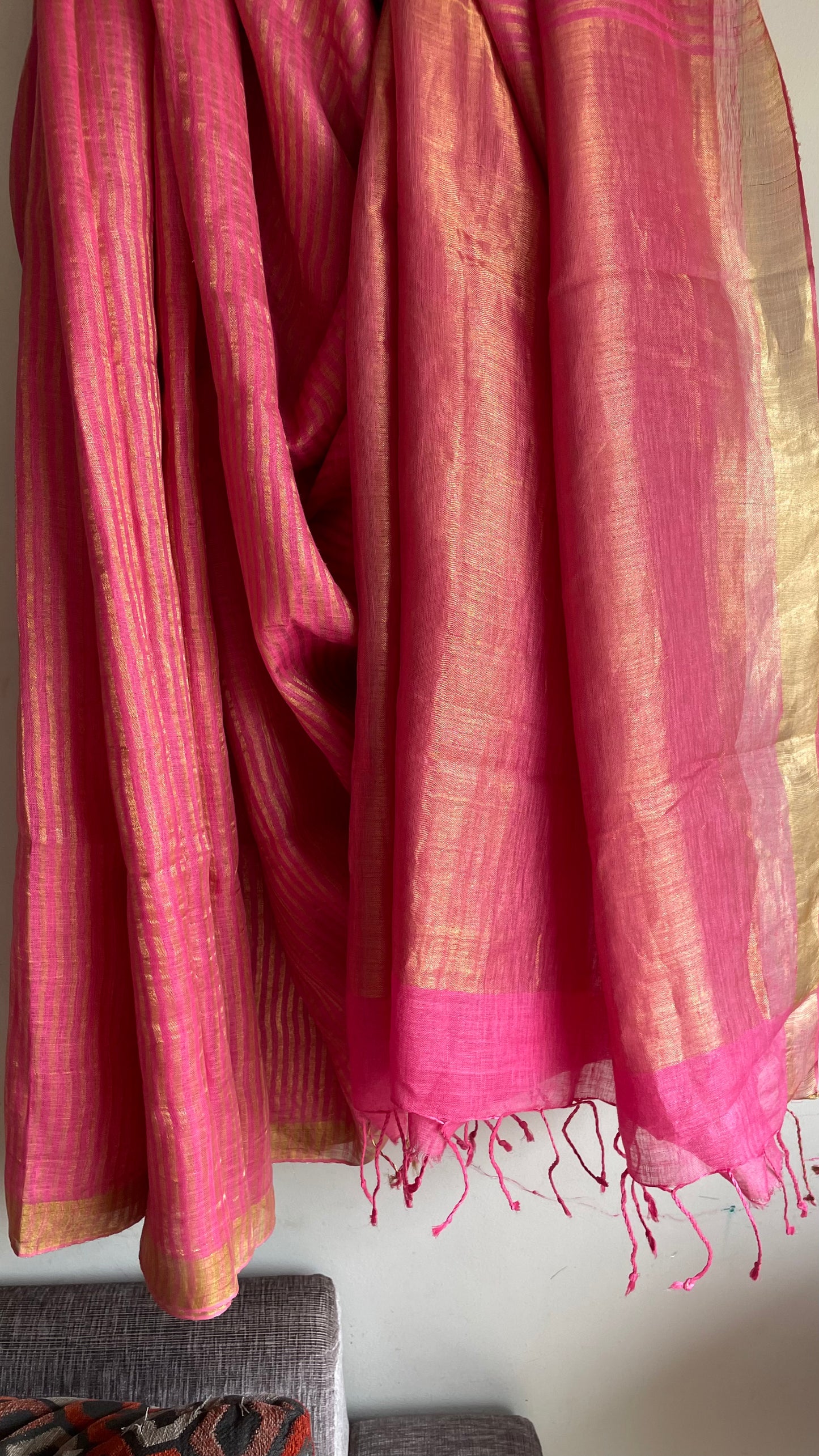 Bubblegum Linen Saree