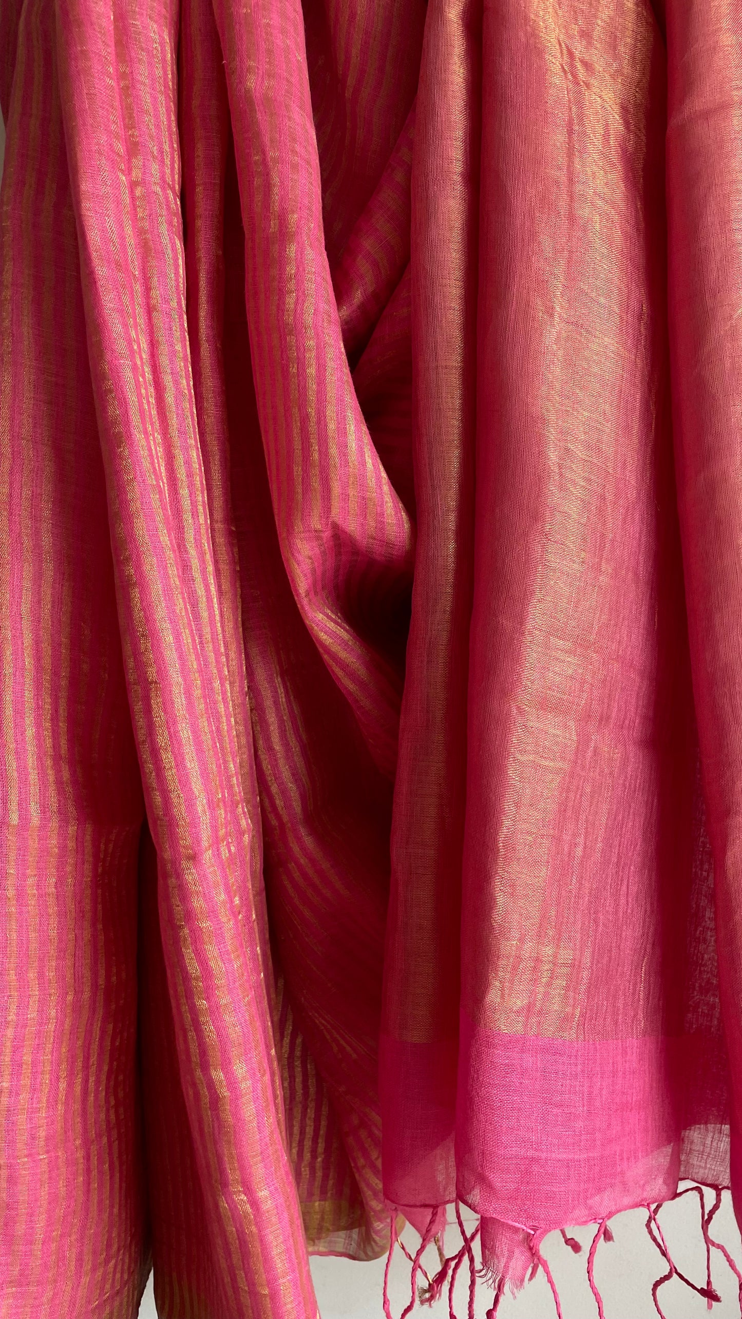 Bubblegum Linen Saree