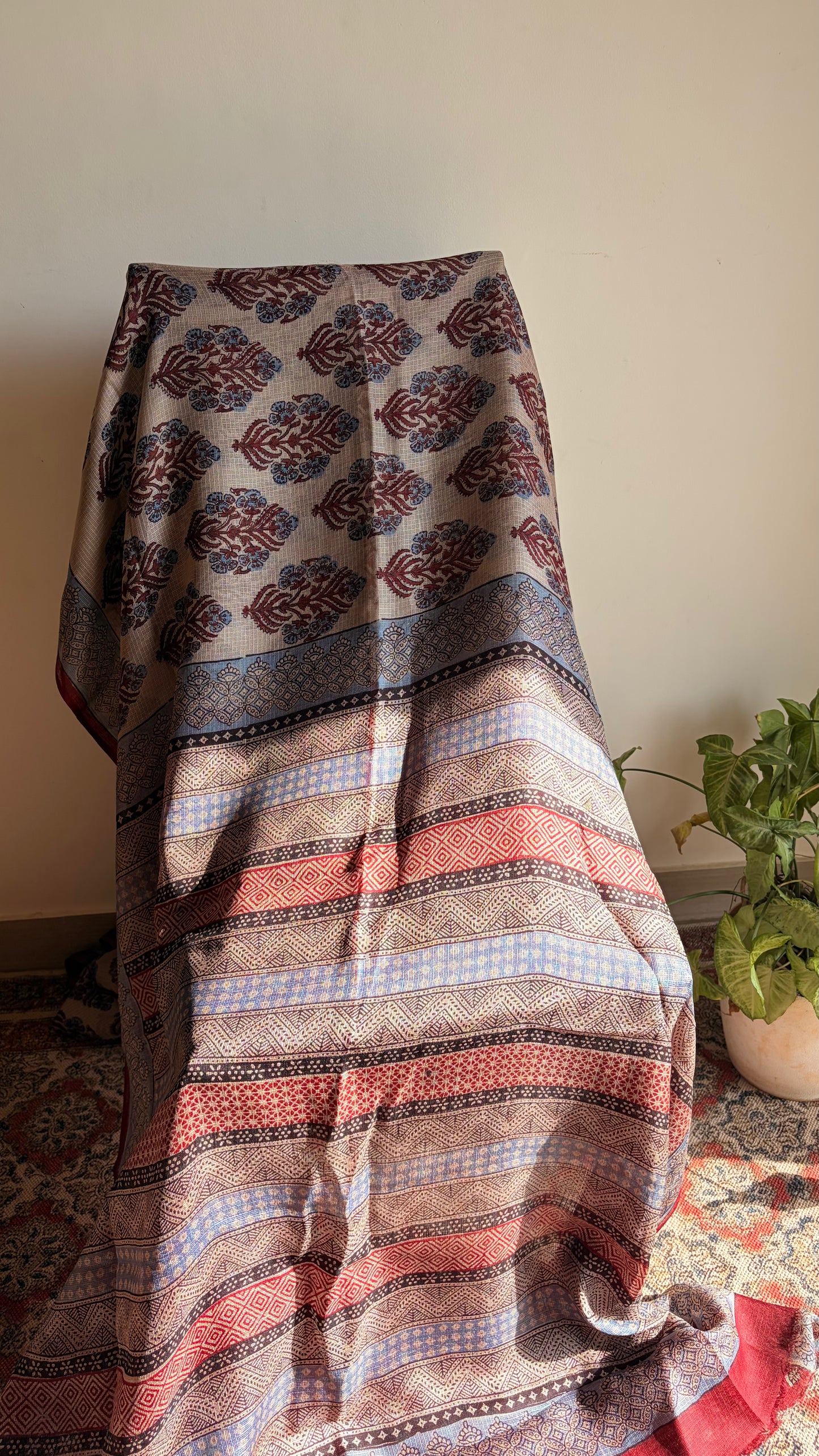 Kota Silk With Handblock Bagh Printed.