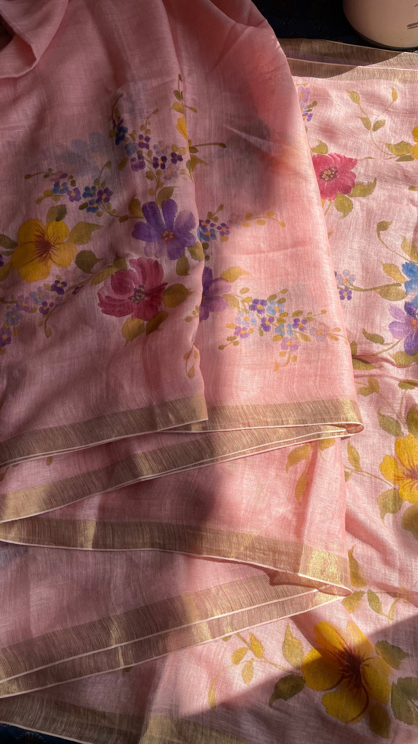 Linen Saree (Hand-Painted)