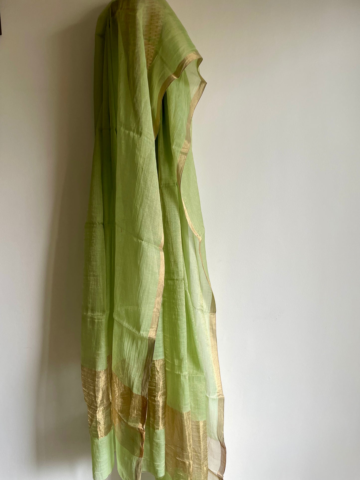 Handloom Tissue Dupatta