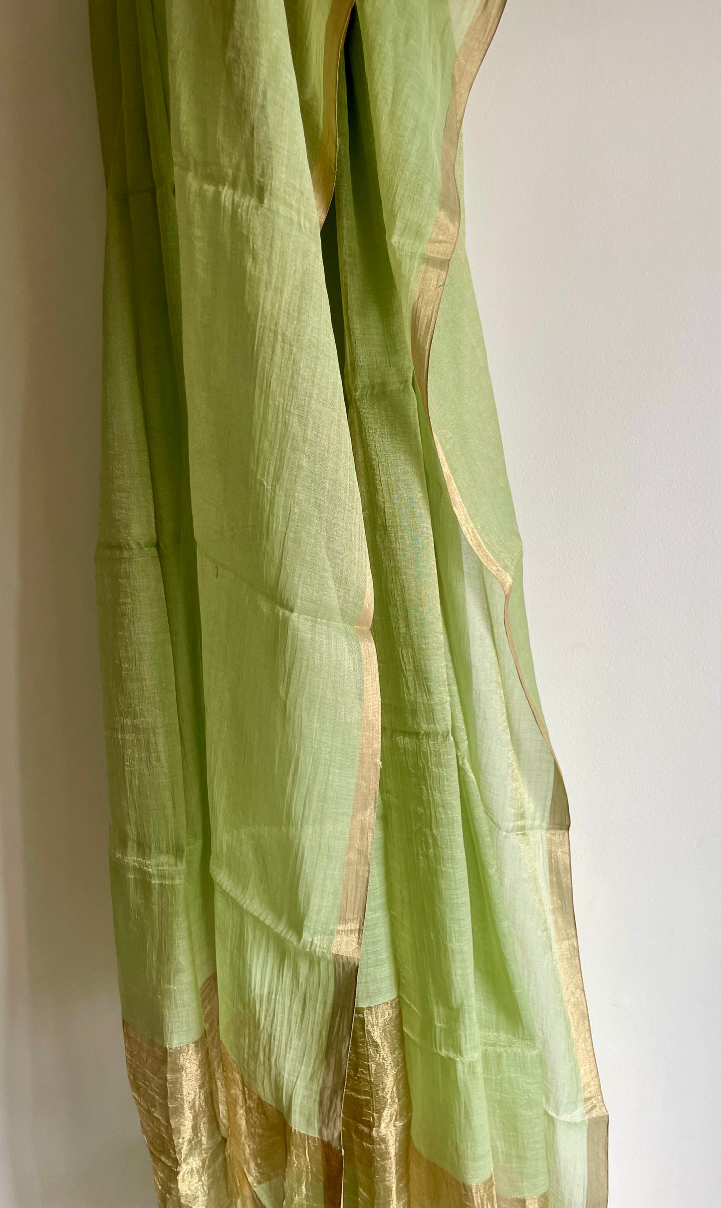 Handloom Tissue Dupatta