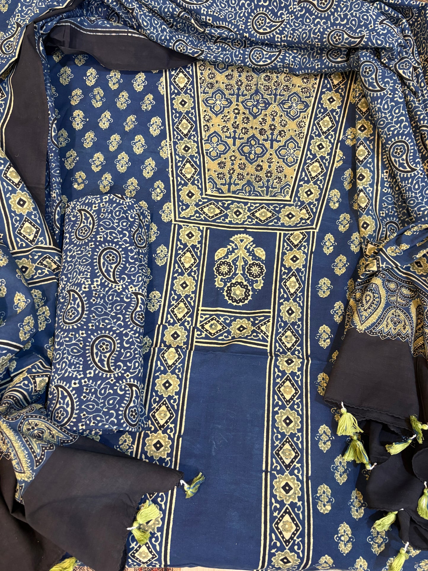 AJRAKH COTTON HANDBLOCK SUIT SET (3Piece)