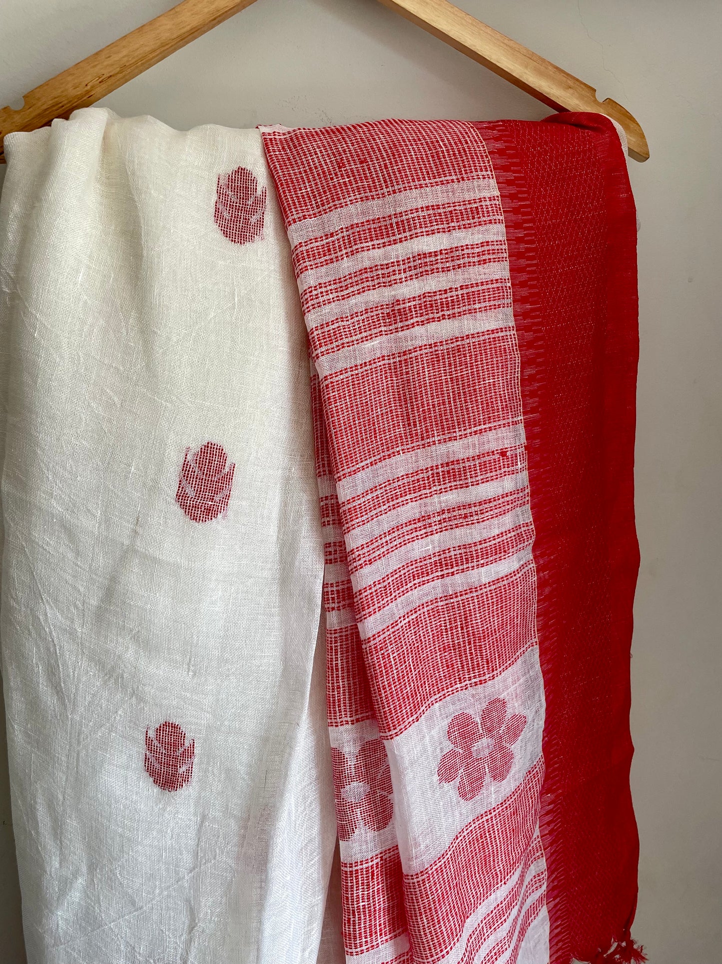 Linen Jamdani Saree